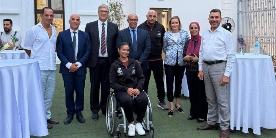 التجديف المصري يعزز التعاون مع هولندا ويكرم بطلة العالم ملك غانم