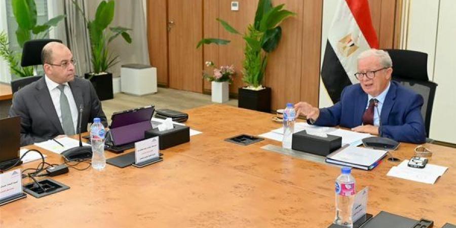 «القابضة للتشييد والتعمير» تستهدف 35.7 مليار جنيه إيرادات و5.9 مليار أرباحًا في 2026/ 2027