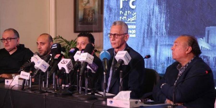 بعد انسحاب ثروت والحجار، رضا الوكيل يعتذر عن رئاسة دار الأوبرا ويؤكد: لن أقبل أن يتحكم أحد في اختياراتي