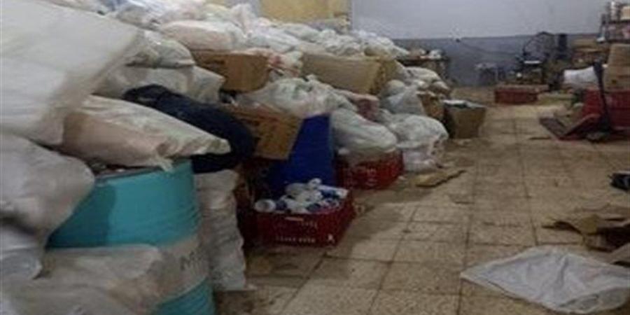 مصنع مستحضرات تجميل مغشوشة بالجيزة، ضبط 6 أطنان مواد خام و11 ألف عبوة مجهولة المصدر
