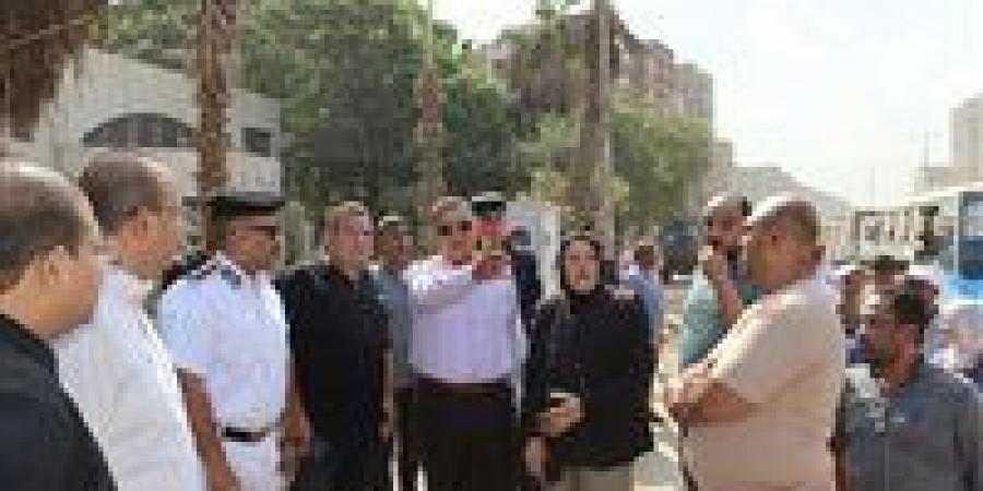 محافظ القليوبية يقود حملة مكبرة لإزالة الإشغالات بشارع 15 مايو بشرق شبرا الخيمة تمهيدًا للتوسعة
