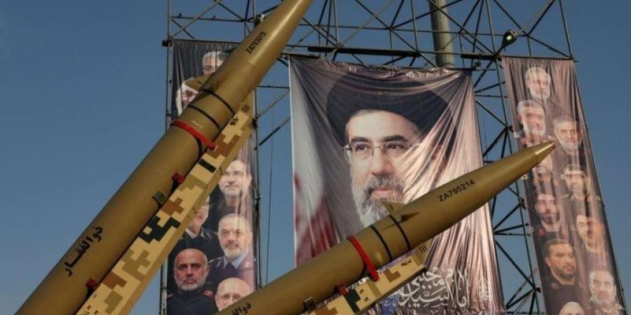 متحدث باسم الجيش: إيران ستزيد مدى صواريخها