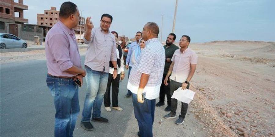 نائب رئيس المجتمعات العمرانية يتابع فرص التنمية والاستثمار بمدينة سوهاج الجديدة