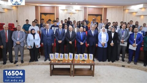 جامعة الريادة تحتفي بطلابها المتميزين بعد تجارب تدريبية دولية بالصين واليابان