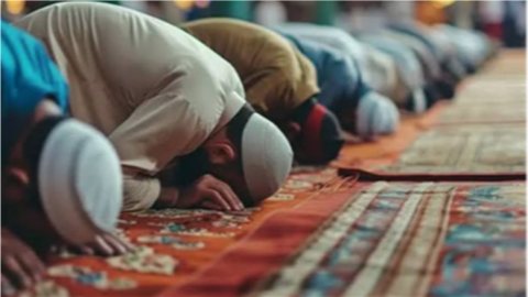 مواقيت الصلاة اليوم الاثنين 26 أكتوبر 2026