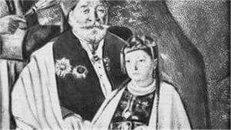 «العجوزة».. حكاية سيدة في التسعين حققت أمنية زوجها وخلّدت اسمها في الجيزة