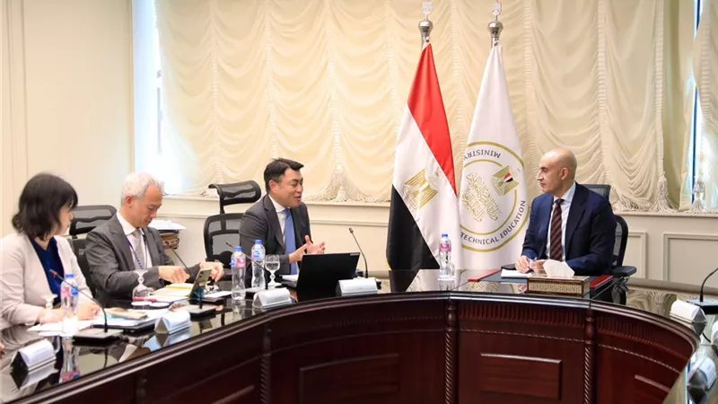 وزير التعليم يلتقي وفد الوكالة اليابانية للتعاون الدولي «جايكا» لبحث سبل مواصلة تعزيز الشراكة التعليمية