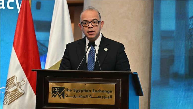 وزير الاستثمار يفتتح جلسة التداول بالبورصة احتفالًا بالأسبوع العالمي للمستثمر