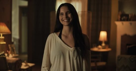 إندى نافاريت ترحب بتقديم جزء ثانٍ من فيلم الرعب Obsession