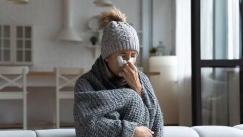 9 علامات تحذيرية تكشف تفاقم نزلة البرد.. متى تصبح الأعراض خطرًا؟