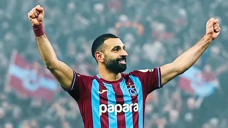 "يخطف الأنظار".. ماذا قالت الصحف التركية بعد تألق محمد صلاح أمام كوبس