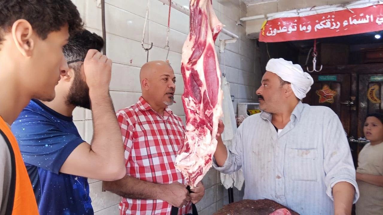 تعرف على أسعار لحم الماعز والضأن والبرقى اليوم الخميس فى أسواق مطروح