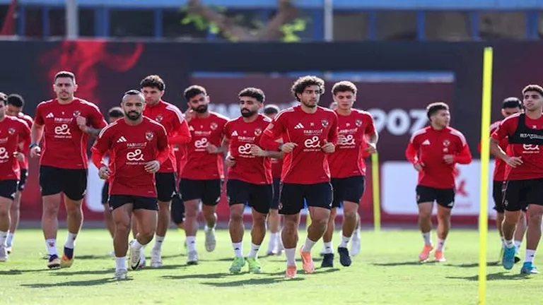 الأهلي يواصل استعداداته لمواجهة كيتارا الأوغندي.. محاضرة فنية من عموتة