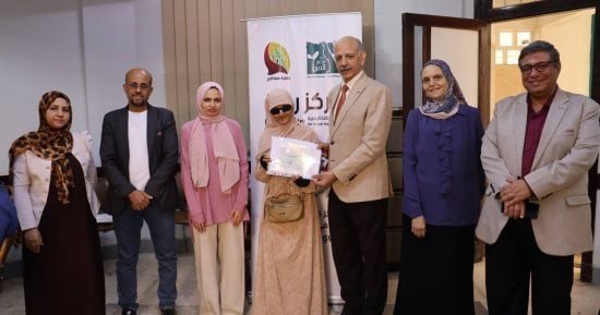 لأول مرة.. مكفوفان بسوهاج يحصلان على شهادة محو الأمية بطريقة برايل