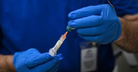 ابتكار لقاح شخصى مصمم لكل مريض يقلل خطر عودة سرطان الجلد بنسبة 42%