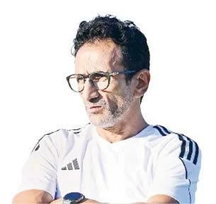 أحمد سامي يجرى تعديلات على تشكيل المصري قبل مواجهة البنك الأهلي