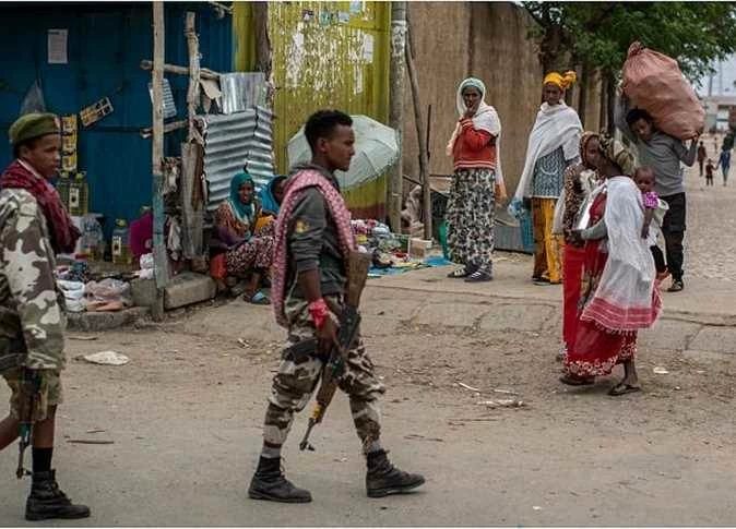 بينهم أطفال ونساء.. مقتل 14 شخصا في هجوم جوي على مخيم نازحين شمال إثيوبيا