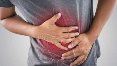 علاجات طبيعية لجرثومة المعدة.. احرص على هذه الأكلات لتخفيف الأعراض