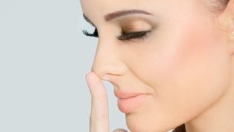 نظامك الغذائي يؤثر على حاسة الشم.. دراسة تكشف علاقة الخضراوات والفاكهة