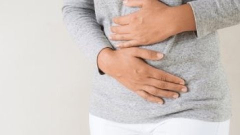 أعراض متشابهة مع حالات أخرى لا تتجاهلها.. علامات سرطان المثانة
