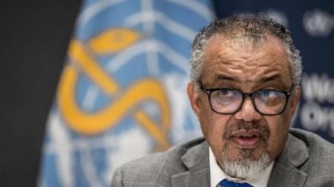 أحد مرشحى منصب مدير عام الصحة العالمية يدعو أمريكا للإنضمام مجددا للمنظمة