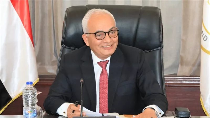 رضا حجازي يهنئ عميدة صيدلة الريادة بإدراجها للعام الثالث بقائمة ستانفورد لأفضل 2% من العلماء الاكثر تأثيرا عالميًا