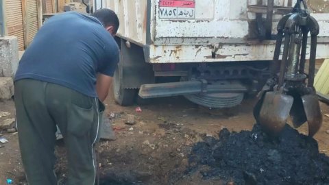 تكليفات بصيانة وتطهير شبكة الصرف الصحي بمدينة دسوق بكفرالشيخ