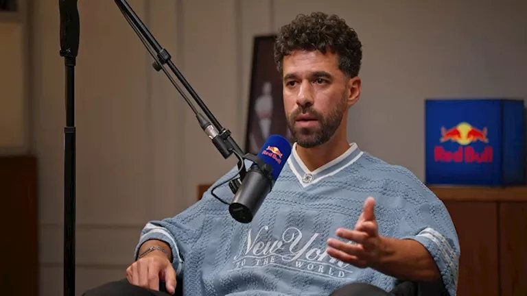 عبد الله السعيد يكشف كواليس انتقاله إلى الأهلي والزمالك وسبب اعتزاله الدولي