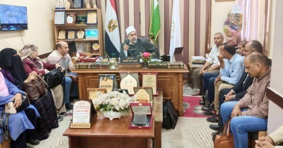 أزهر الشرقية يجتمع بموجهي العموم لضبط أعمال الامتحانات ومتابعة العملية التعليمية