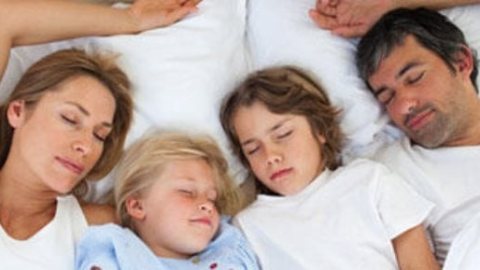 8 أسباب وراء تدهور جودة النوم في هذا العمر..وعادات تجعلك تنام براحة شديدة
