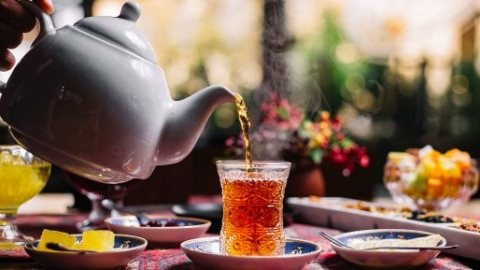 المشروبات الساخنة قد تزيد خطر الإصابة بسرطان المريء.. ما درجة الحرارة الآمنة؟