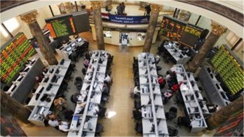 تراجع حاد لمؤشرات البورصة بختام التعاملات.. و"السوقي" يخسر 81 مليار جنيه