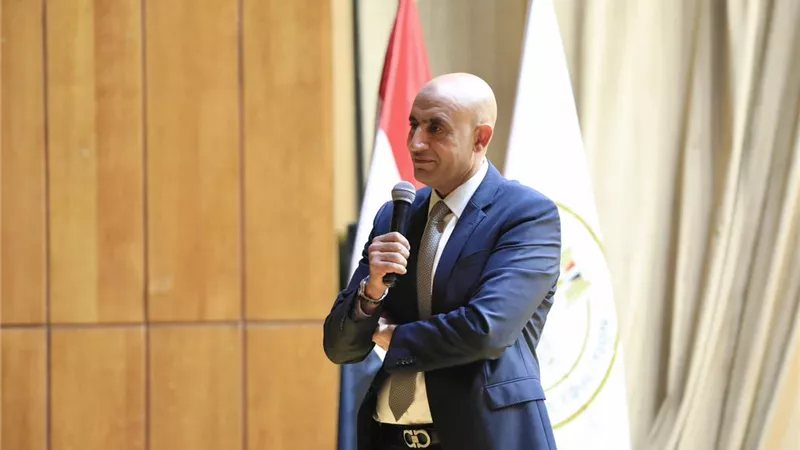 عبد اللطيف: مديرو المدارس المتميزين أحدثوا تأثيرًا واضحًا في أبنائنا الطلاب