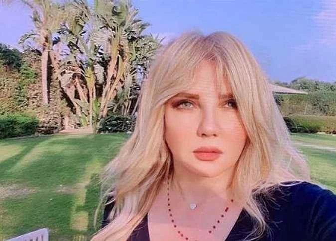 «مش ندمانة».. ندى بسيوني تكشف أسباب ابتعادها عن الساحة الفنية وشروط عودتها