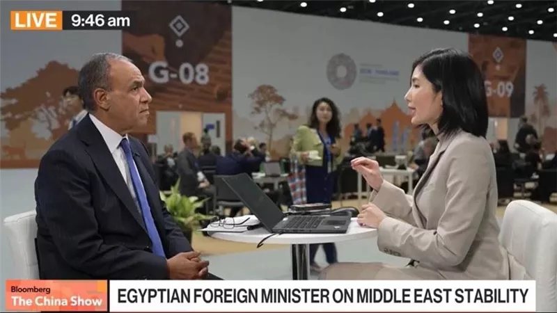 وزير الخارجية يُجرى لقاءً إعلاميًا مع "بلومبرج" حول العلاقات المصرية الآسيوية