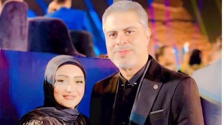 كيف احتفلت زوجة معتمد جمال بتتويجه بجائزة The Best؟.. (صور)