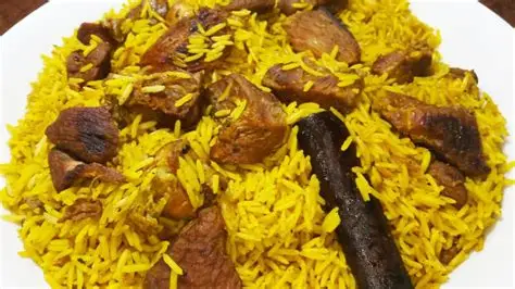 كبسة فخمة.. طريقة عمل كبسة اللحم بالأرز البسمتي سفرة تقيلة